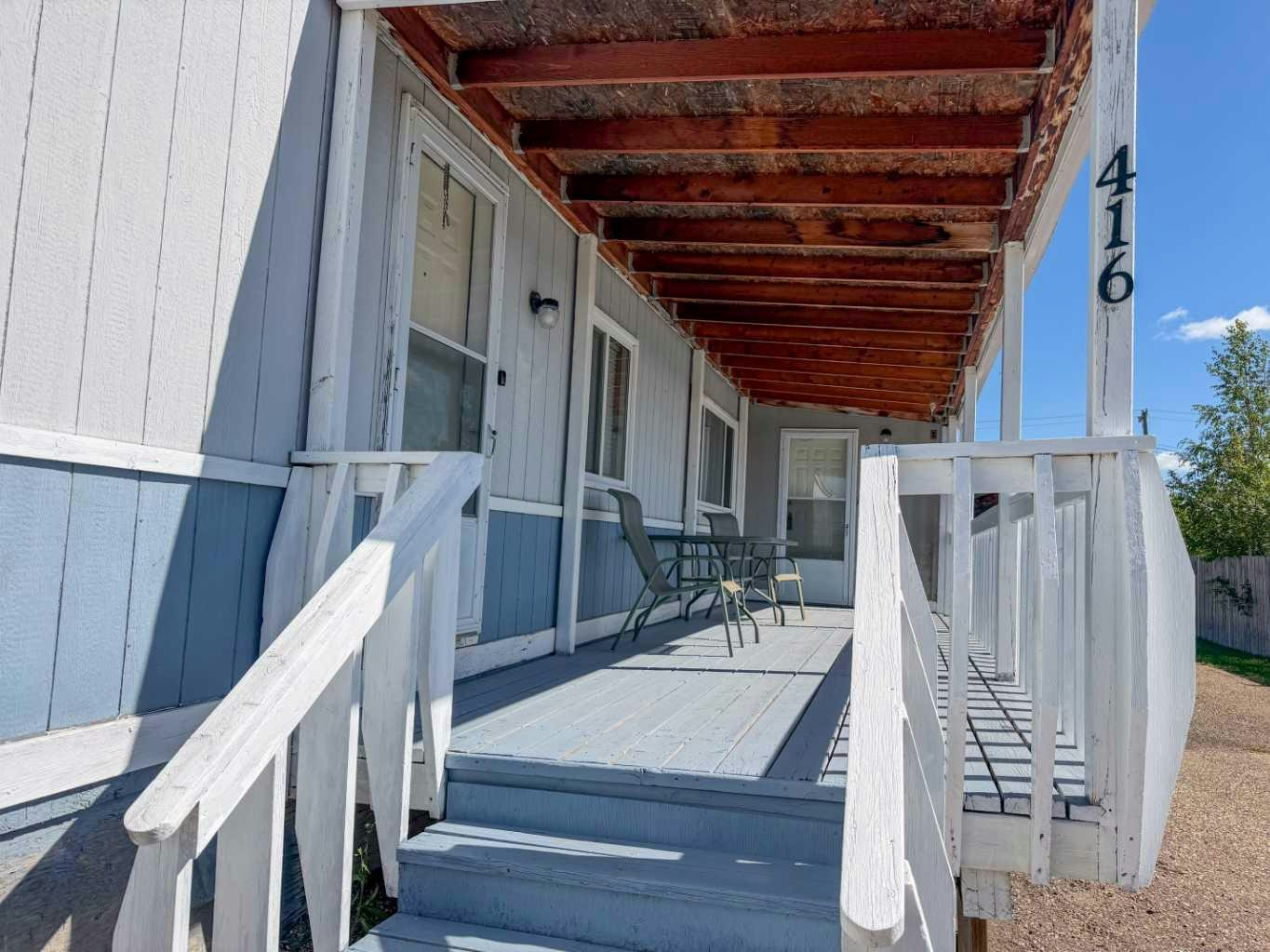 416 1 Street SW - 3