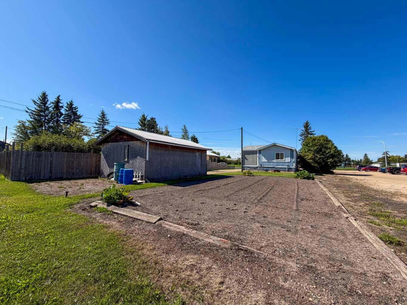 416 1 Street SW, Falher, AB, T0H 1M0 - 20