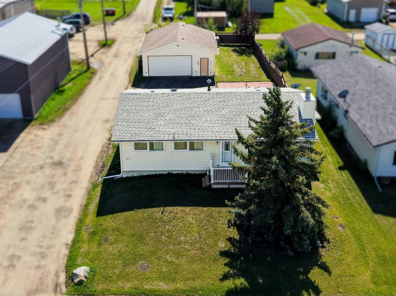 3 2 Avenue SW - 2
