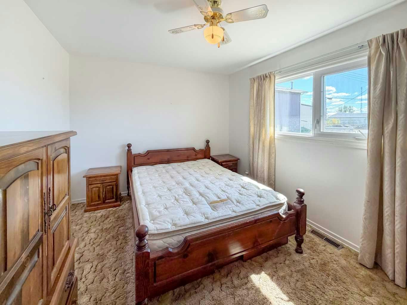 3 2 Avenue SW, Falher, AB, T0H 1M0 - 9
