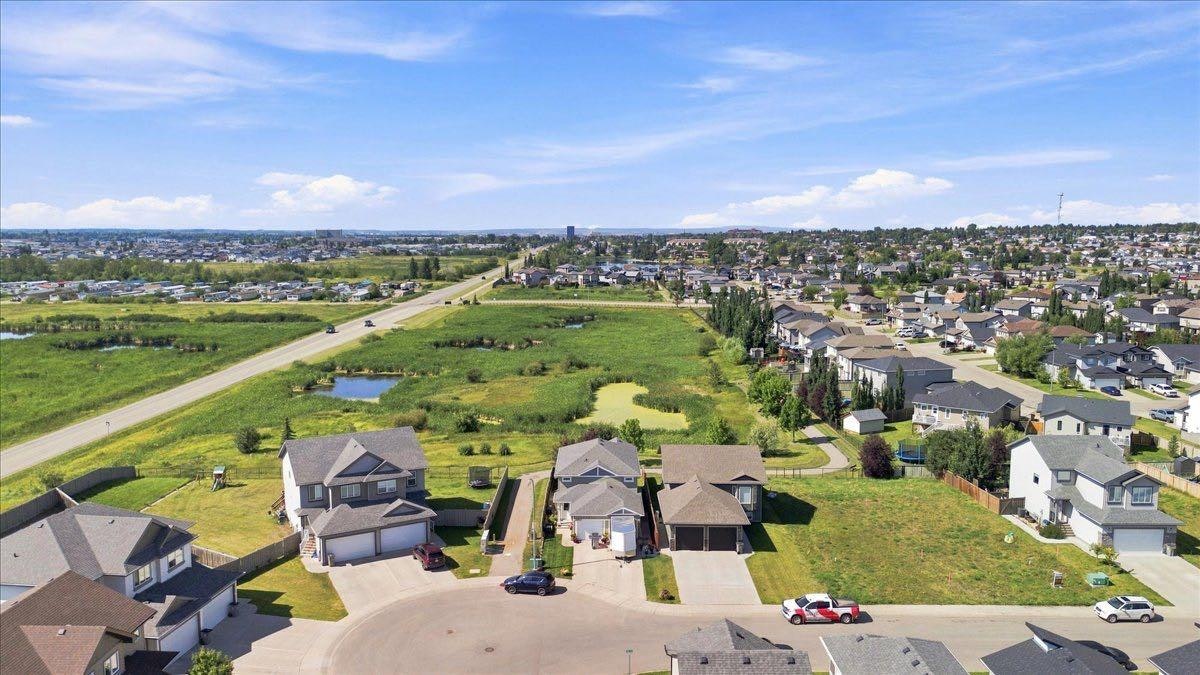 10106 85a Street, Grande Prairie, AB, T8X 0R1 - 38