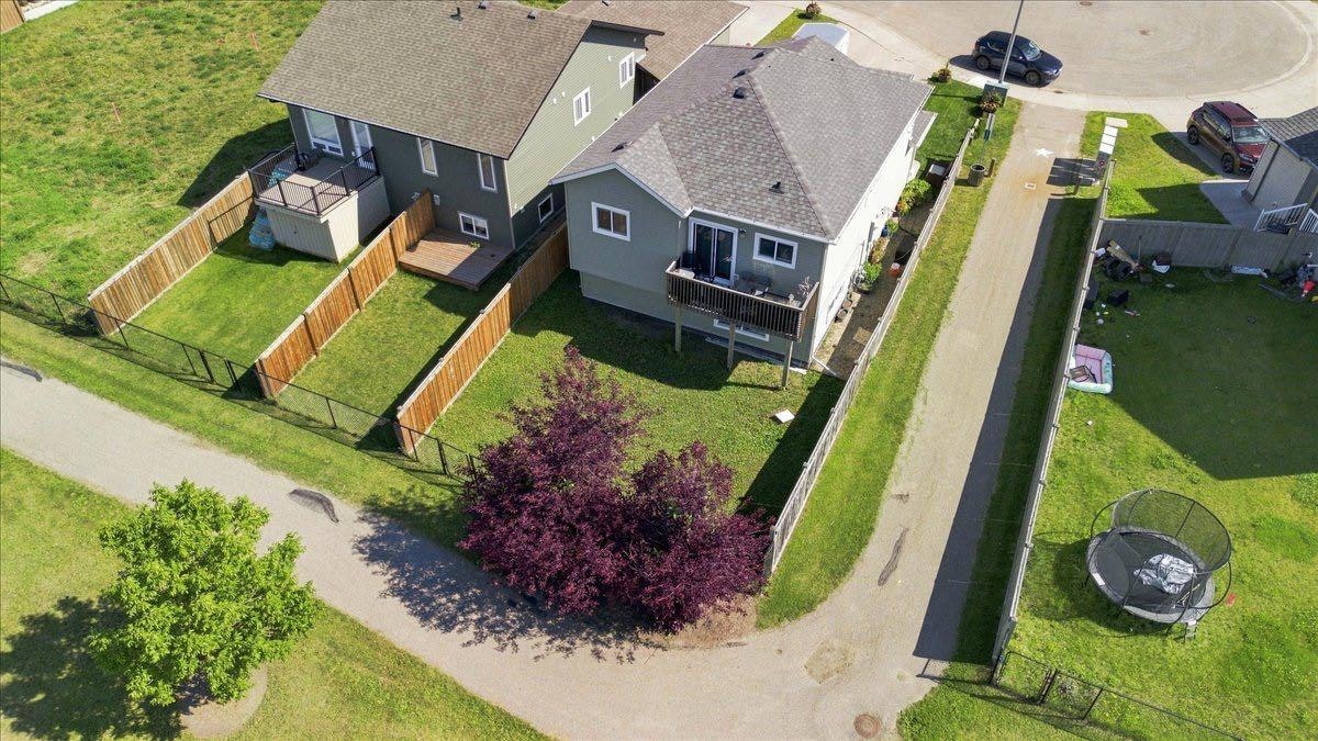10106 85a Street, Grande Prairie, AB, T8X 0R1 - 33