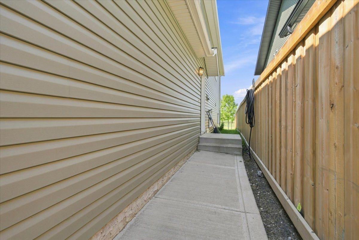 10106 85a Street, Grande Prairie, AB, T8X 0R1 - 18