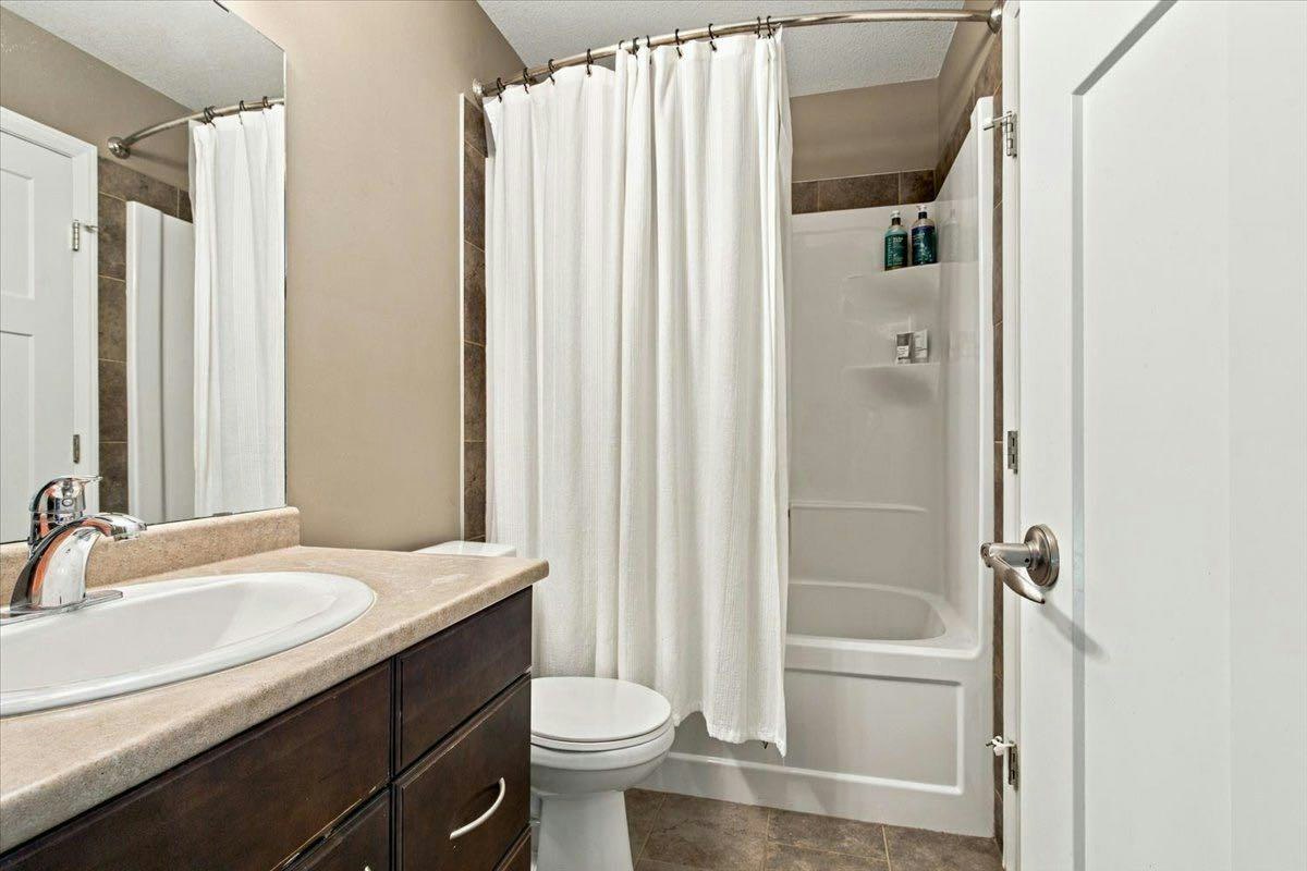 9401 88a Street, Grande Prairie, AB, T8X 0H2 - 17