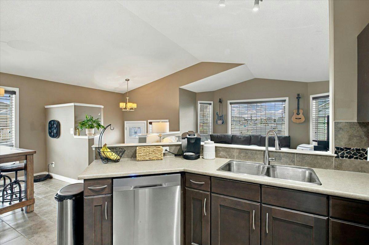9401 88a Street, Grande Prairie, AB, T8X 0H2 - 12