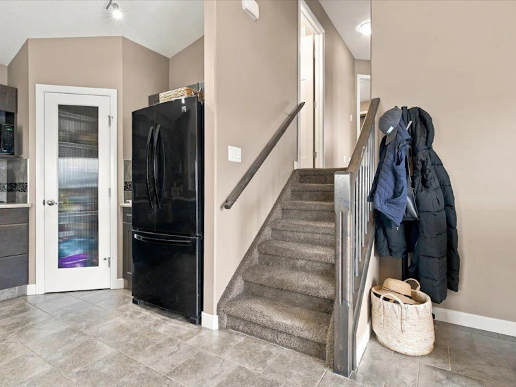 9401 88a Street, Grande Prairie, AB, T8X 0H2 - 13