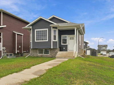 9401 88a Street - 3
