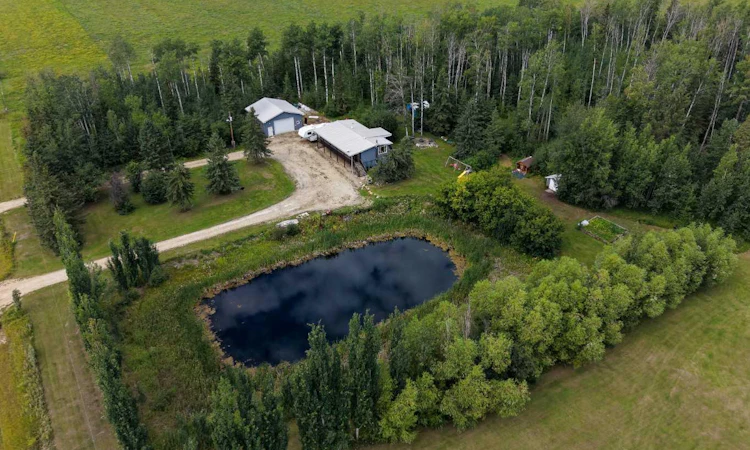 22048 Township Road 720