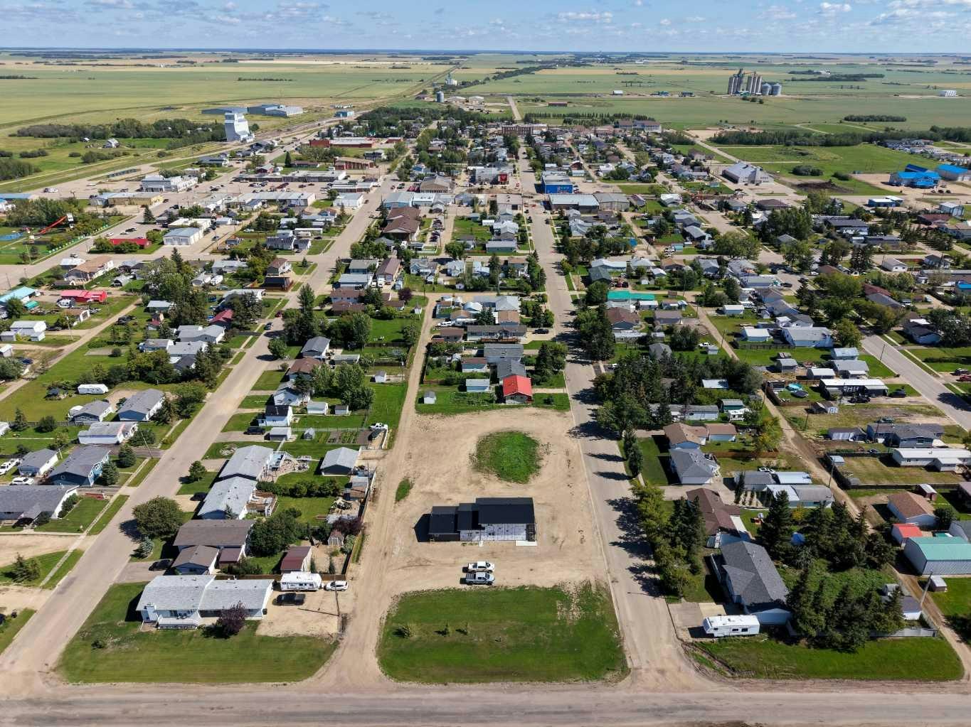 116, 118, 120 2 Avenue SW - 5