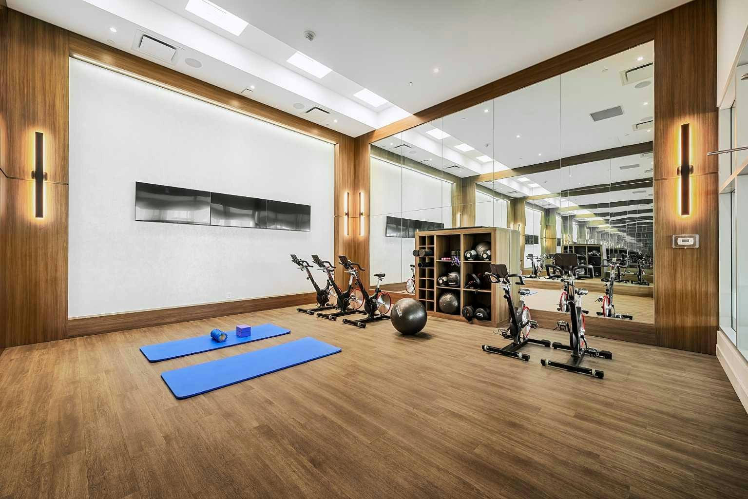 530 3, Calgary, AB, T2G 2L8 - 19