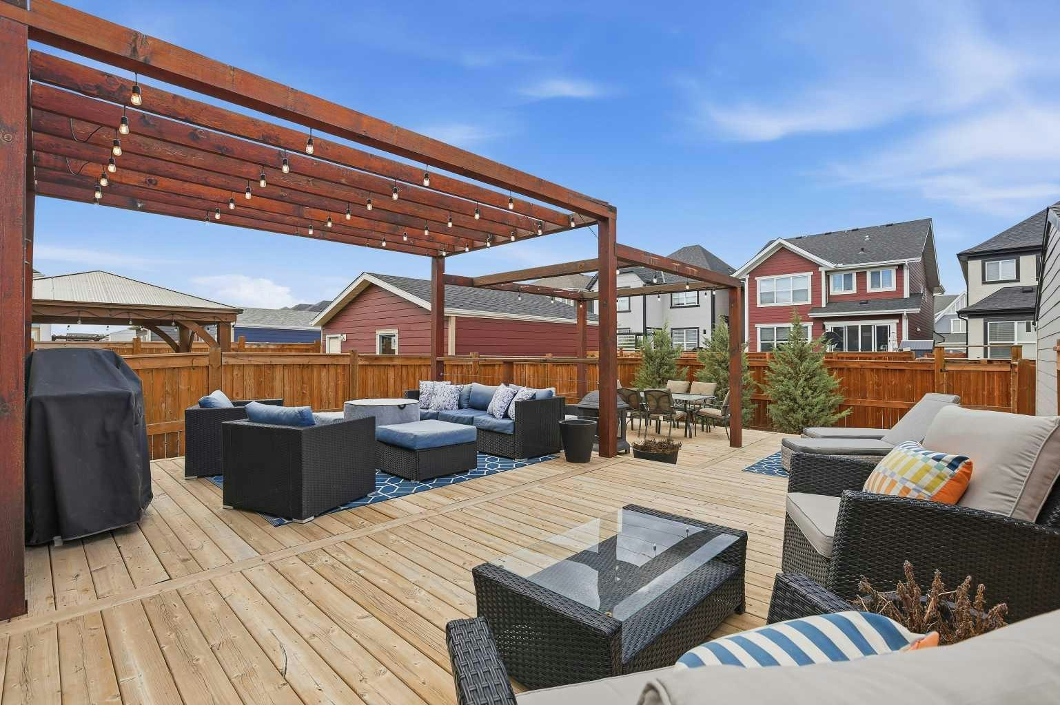 374 Masters Road SE, Calgary, AB, T3M 2T4 - 37