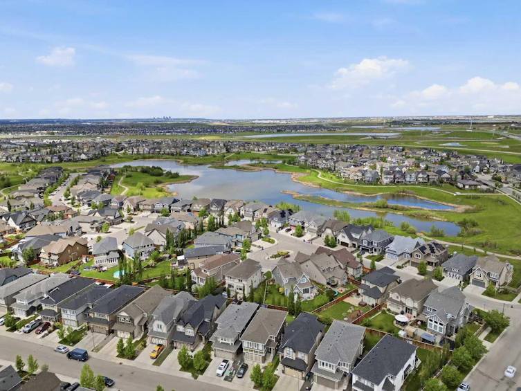 374 Masters Road SE, Calgary, AB, T3M 2T4 - 48