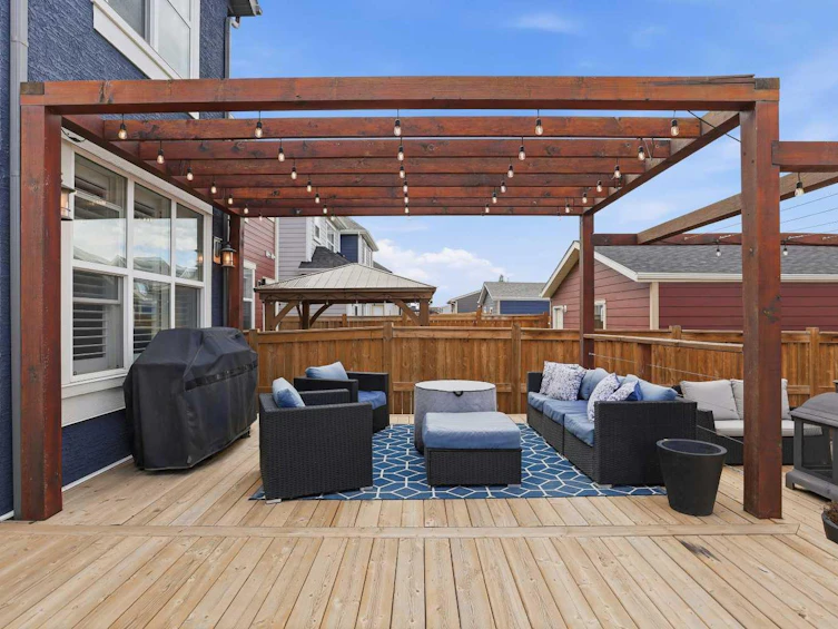 374 Masters Road SE, Calgary, AB, T3M 2T4 - 39