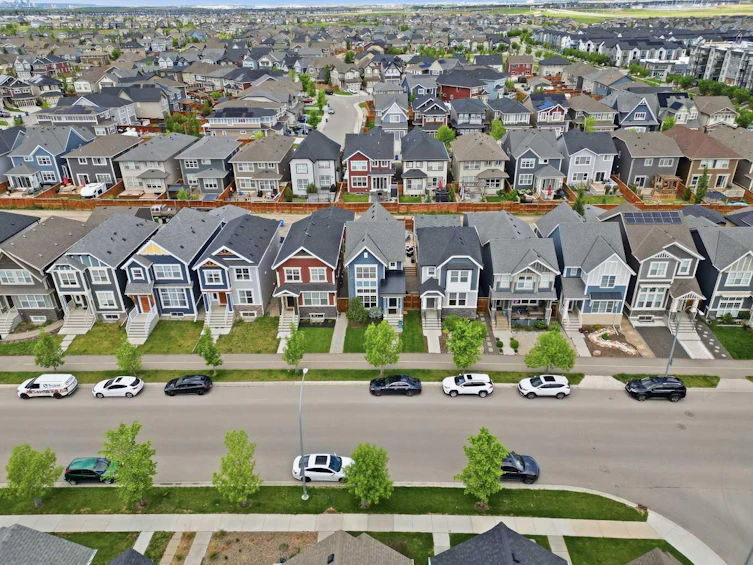 374 Masters Road SE, Calgary, AB, T3M 2T4 - 45