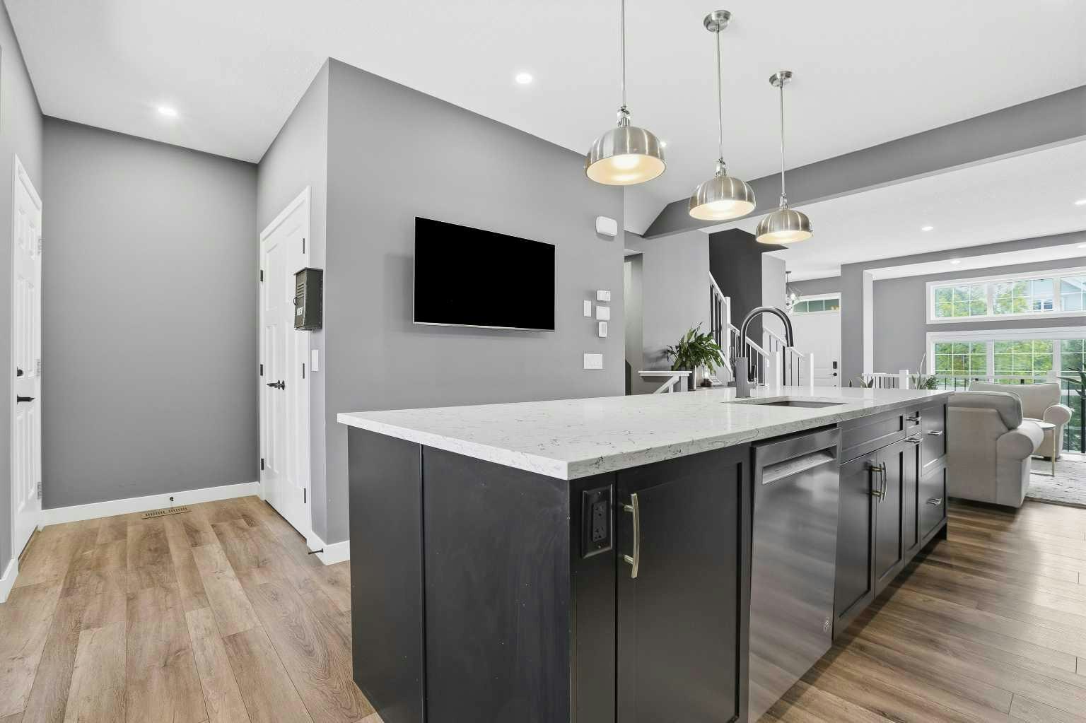 374 Masters Road SE, Calgary, AB, T3M 2T4 - 13