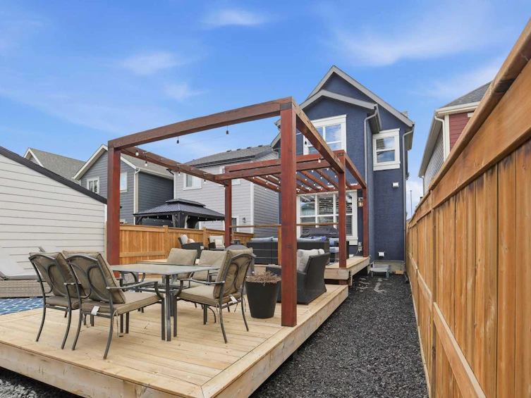 374 Masters Road SE, Calgary, AB, T3M 2T4 - 41