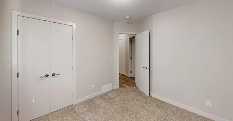 B-9709 89 Street, Grande Prairie, AB, T8X 0R3 - 12