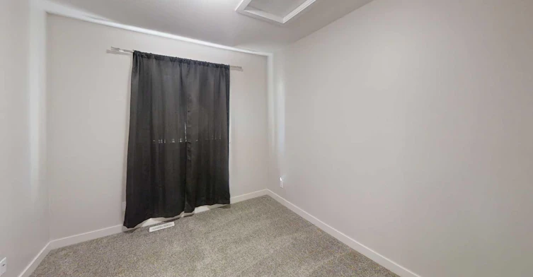 B-9709 89 Street, Grande Prairie, AB, T8X 0R3 - 10