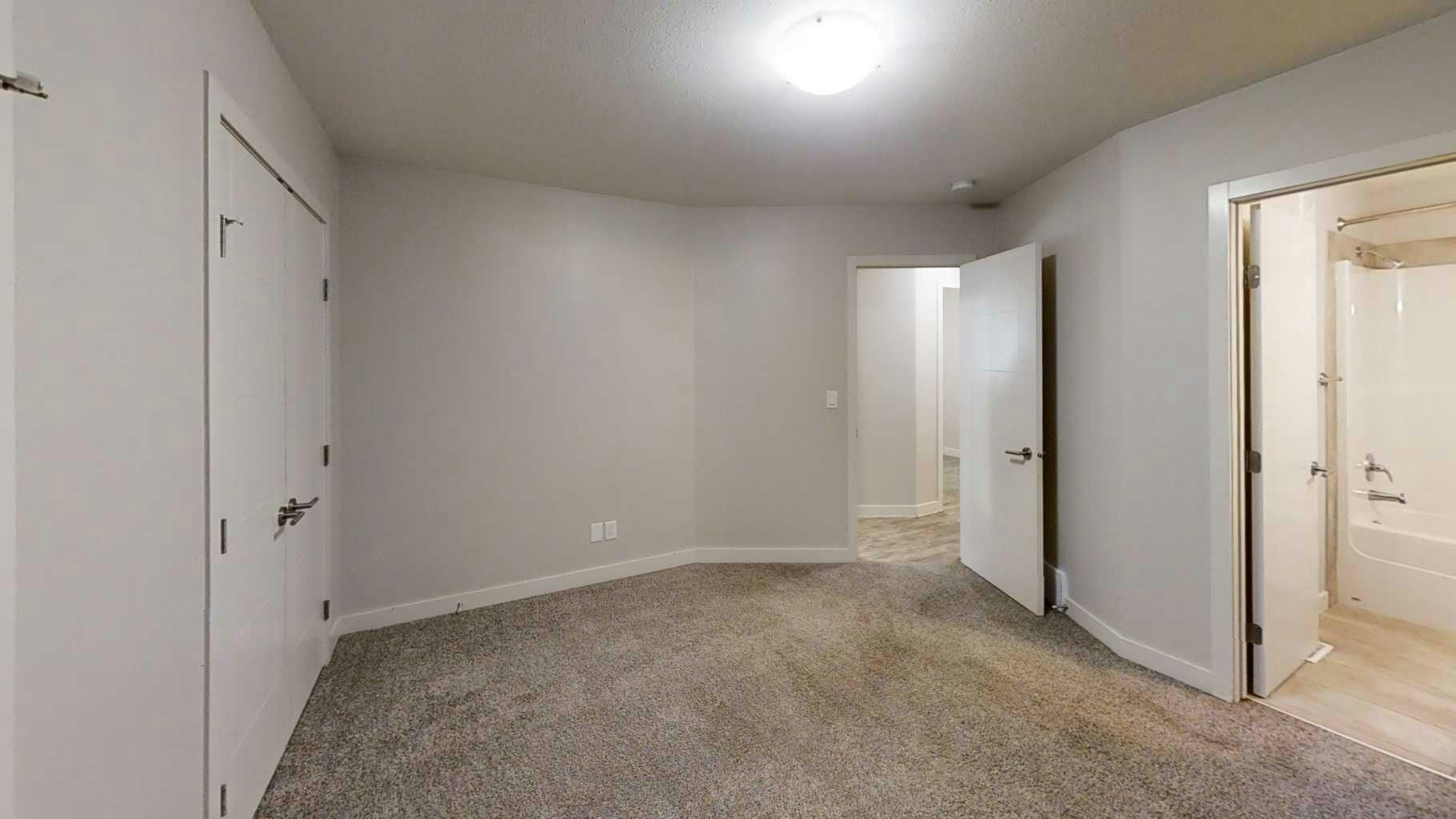 B-9709 89 Street, Grande Prairie, AB, T8X 0R3 - 7