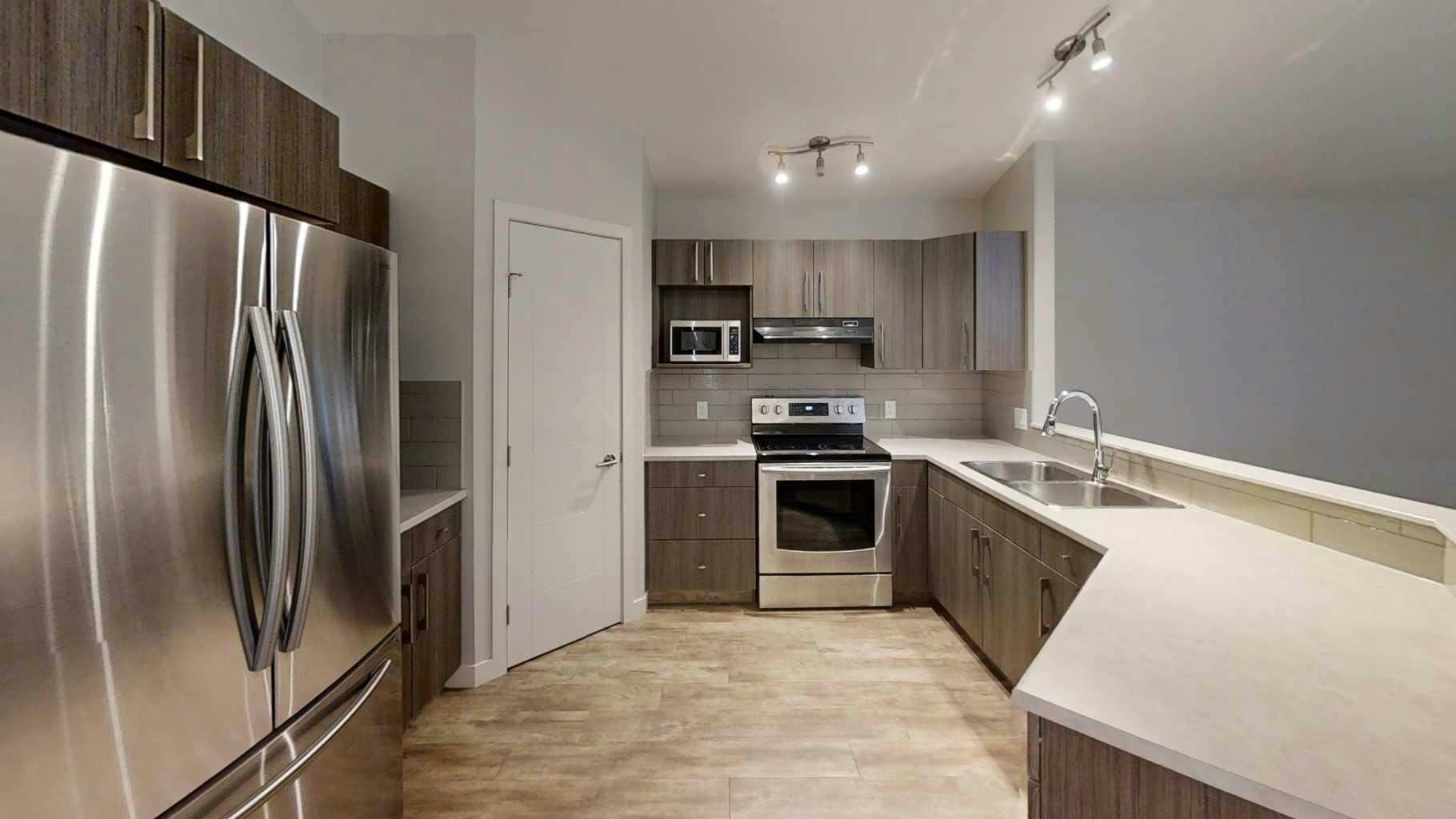 B-9709 89 Street, Grande Prairie, AB, T8X 0R3 - 4