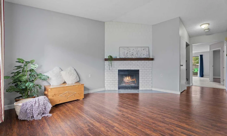 16-7172 Coach Hill Road SW
