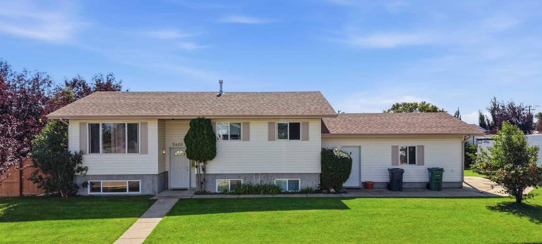 5401 58 Avenue Close, Ponoka, AB, T4J 1P8