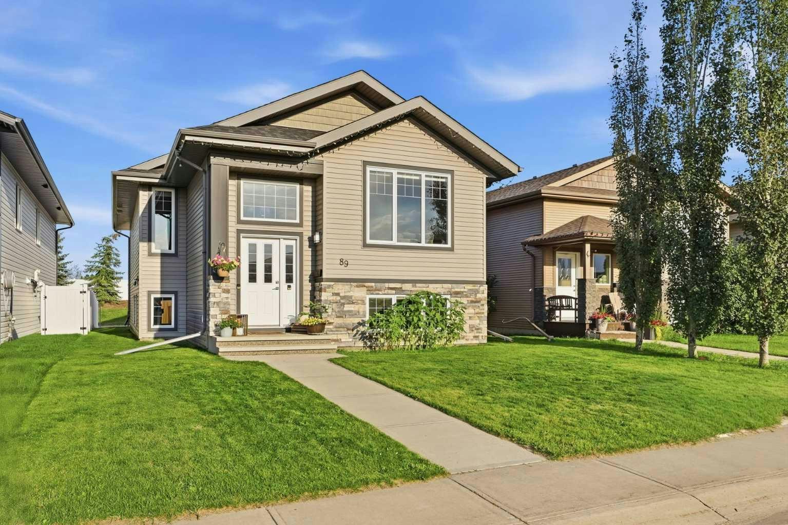 89 Aztec Crescent, Blackfalds, AB, T4M 0M2