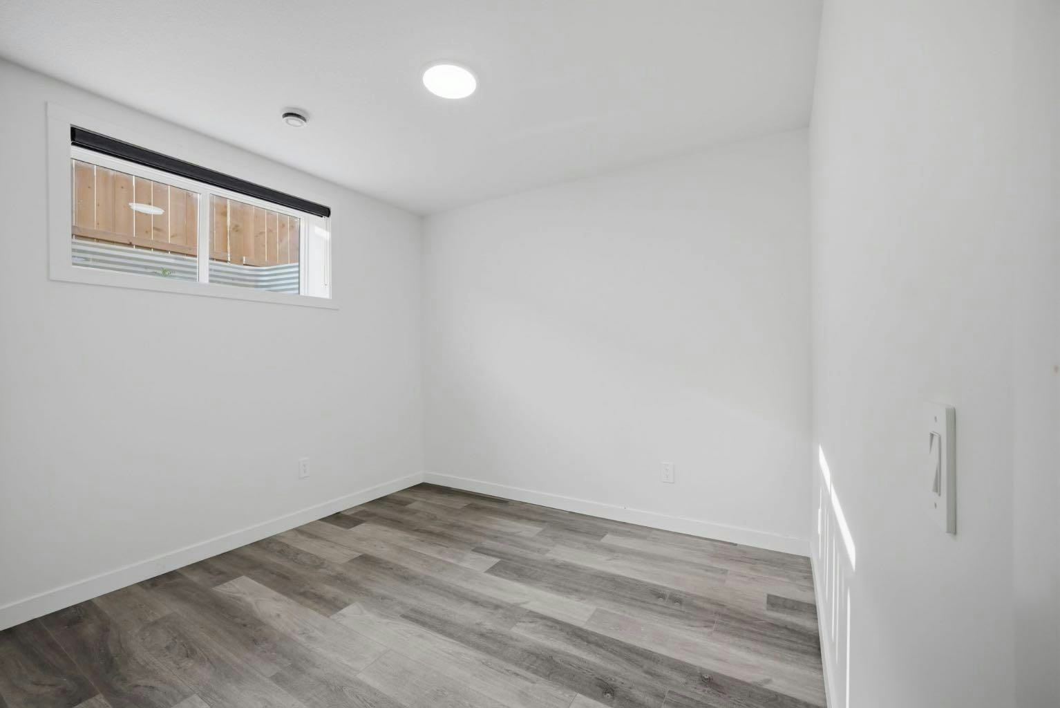 36 Waterford Manor, Chestermere, AB, T1X 2T9 - 42