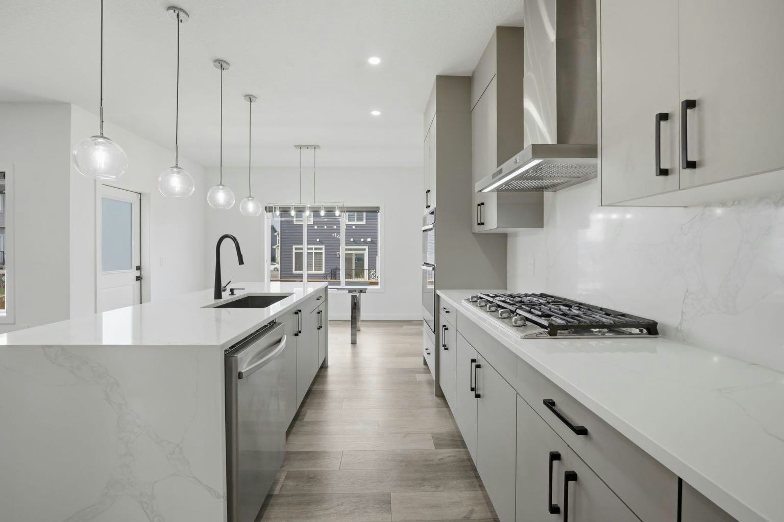 36 Waterford Manor, Chestermere, AB, T1X 2T9 - 13