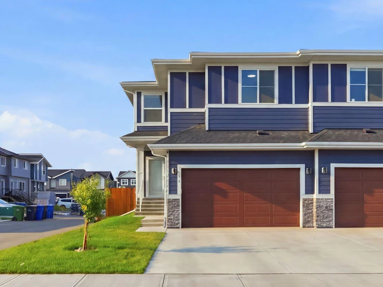 36 Waterford Manor, Chestermere, AB, T1X 2T9