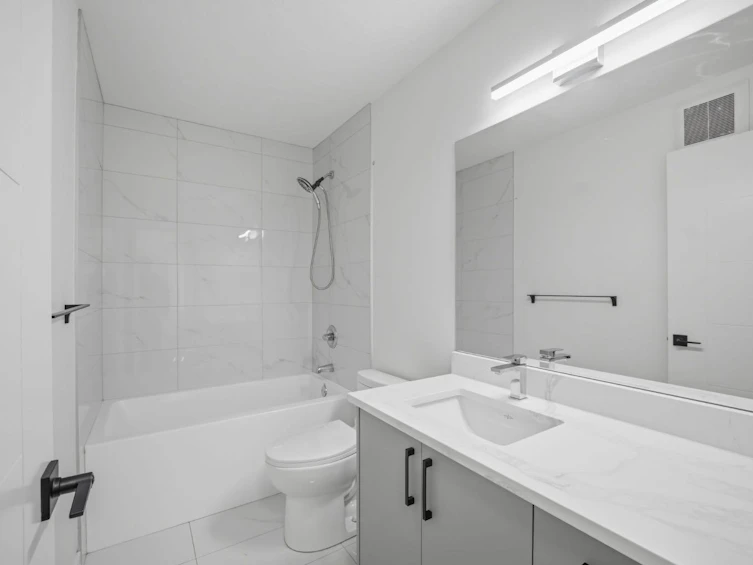 36 Waterford Manor, Chestermere, AB, T1X 2T9 - 33