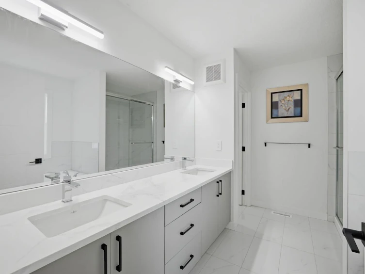 36 Waterford Manor, Chestermere, AB, T1X 2T9 - 24
