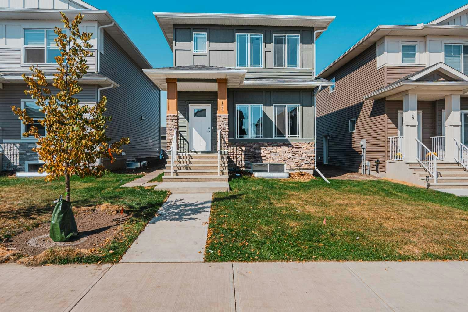 153 Dawson Wharf View, Chestermere, AB, T1X 2W1