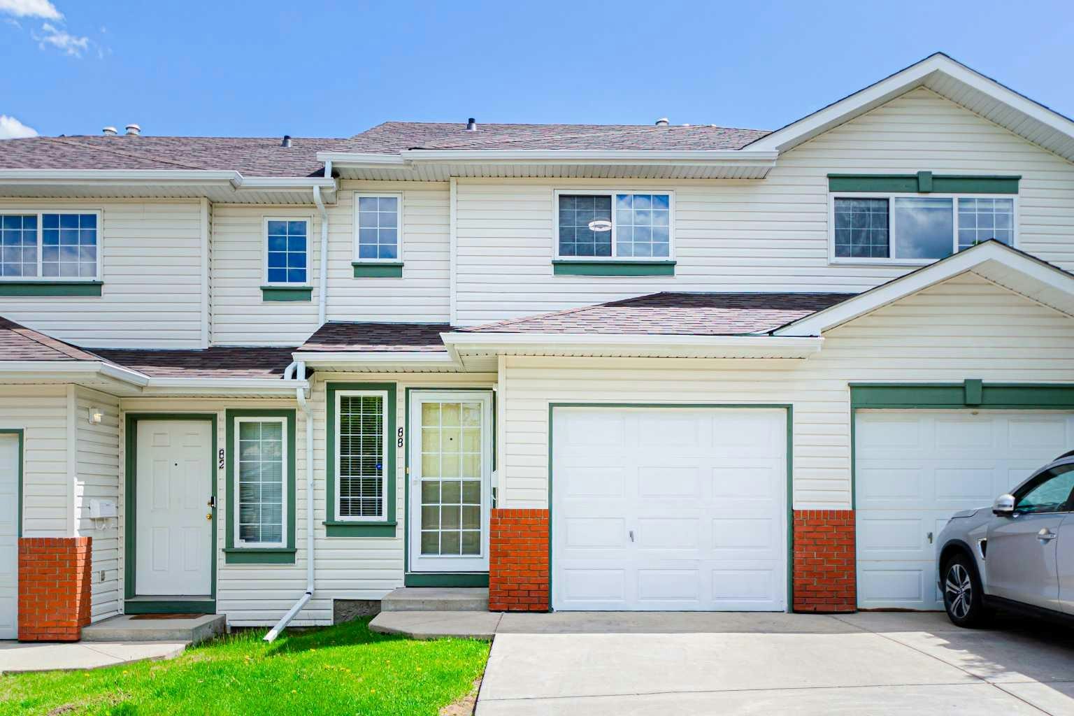 88 Country Hills Villas NW, Calgary, AB, T3K 4S8