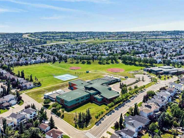 95 Hidden Point NW, Calgary, AB, T3A 5P5 - 39