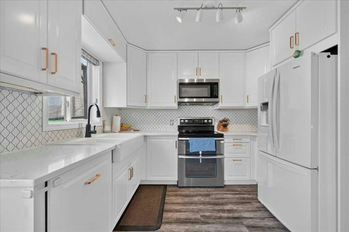 95 Hidden Point NW, Calgary, AB, T3A 5P5 - 11