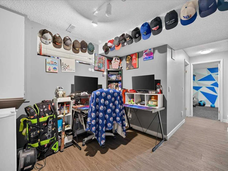 95 Hidden Point NW, Calgary, AB, T3A 5P5 - 28