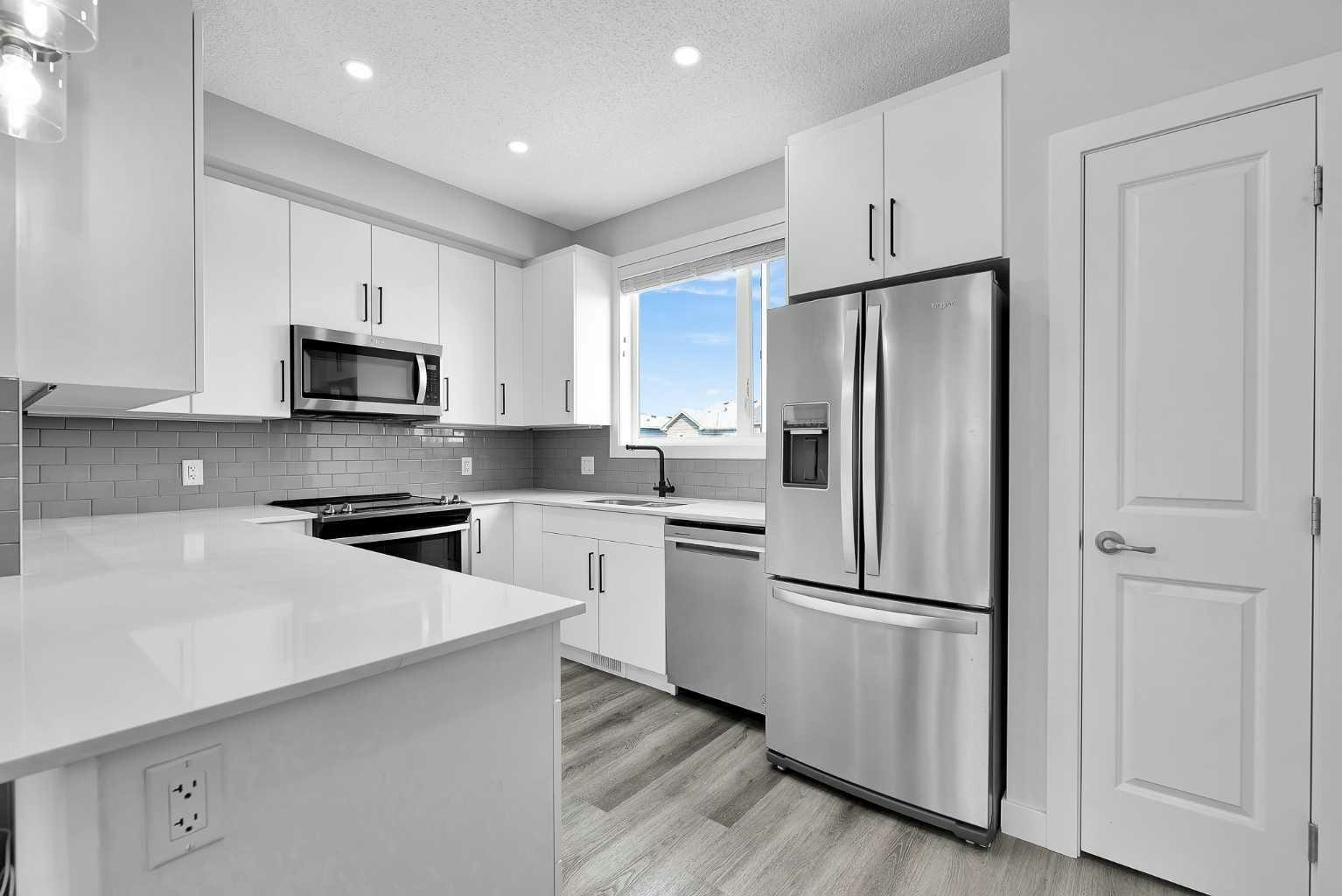 512-16 Evanscrest Park NW, Calgary, AB, T3P 1R3