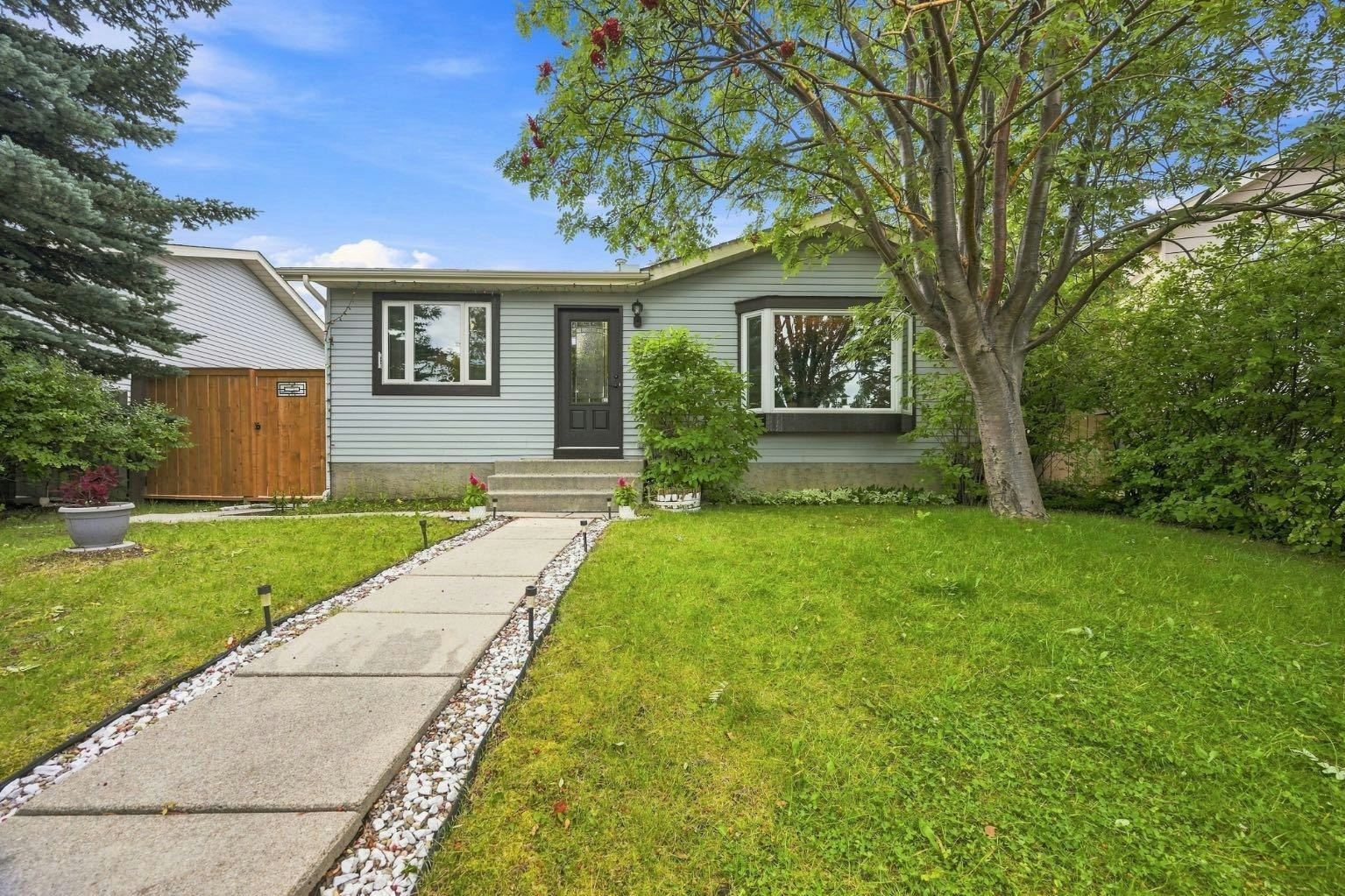 55 Macewan Park Way NW, Calgary, AB, T3K 3E4