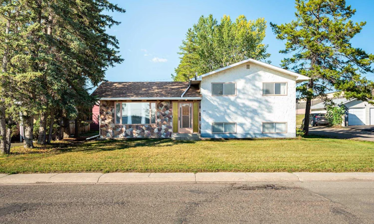 602 Royal Drive