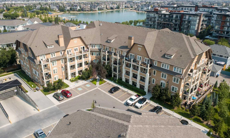 419-30 Mahogany Mews SE