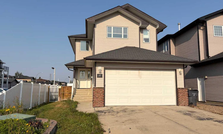 197 Vista Road SE