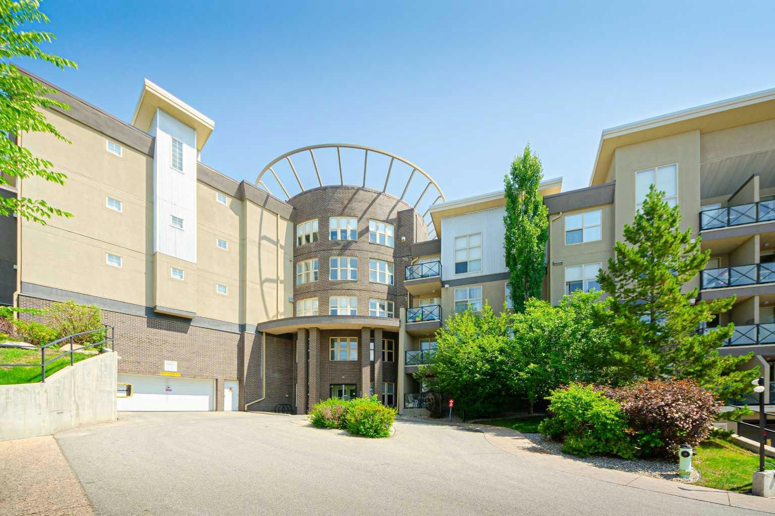 322-88 Arbour Lake Road NW, Calgary, AB, T3G 0C2