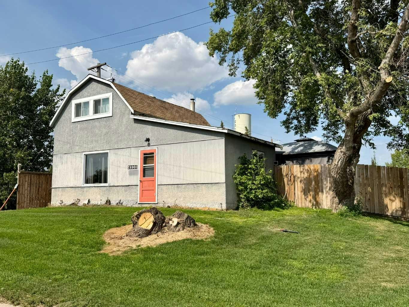 4930 50 Avenue, Wainwright, AB, T0B 1K0