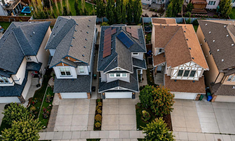 725 New Brighton Drive SE