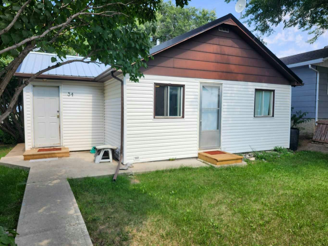 34 2 Street E, Drumheller, AB, T0J 2V0