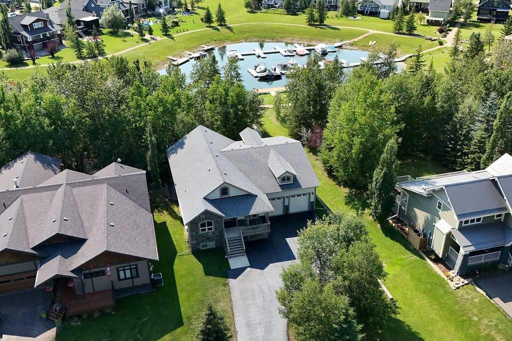 232 Canal Street, Rural Ponoka County, AB, T0C 2J0