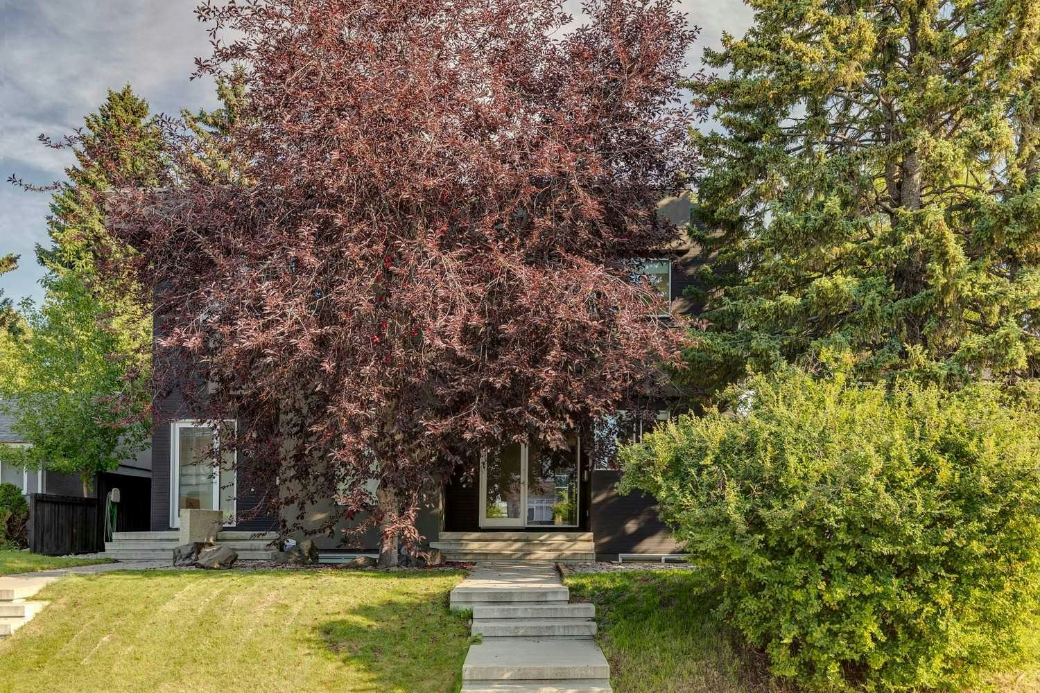 2218 32 Avenue SW, Calgary, AB, T2T 1X1