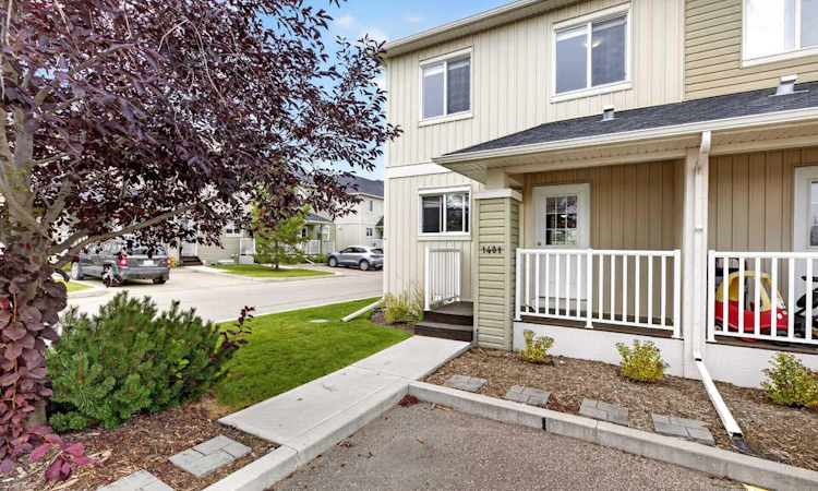 1401 Clover Link