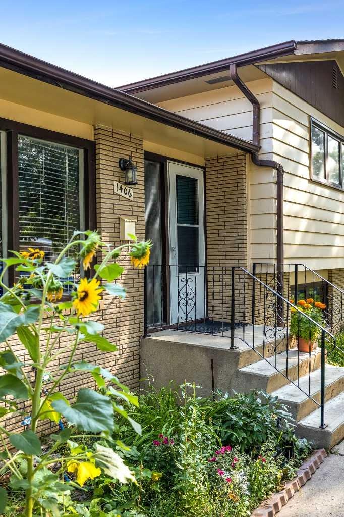 1406 26 Street SE, Medicine Hat, AB, T1A 2G2